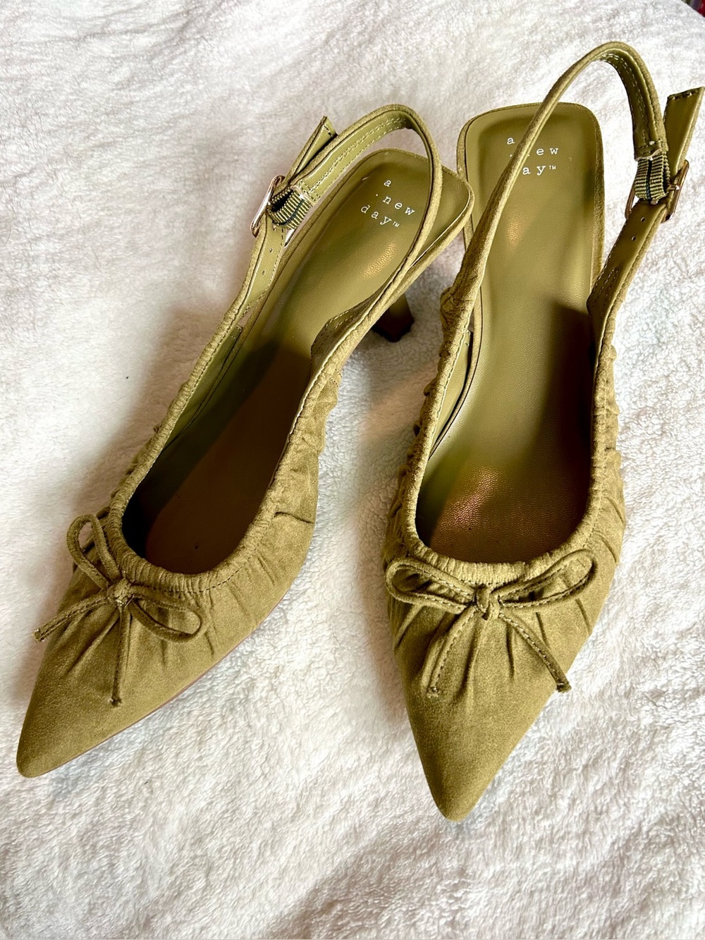 Olive Green Slingback Kam Heels - A New Day Size 9.5